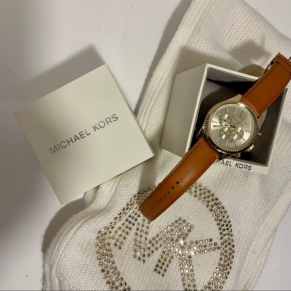 Michael Kors Accessories - Michael Kors NWT Lexington Gold Chronograph Watch